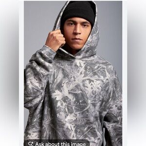 PACSUN A.R.C MENS TREE CAMO SWEATSHIRT SMALL MINT